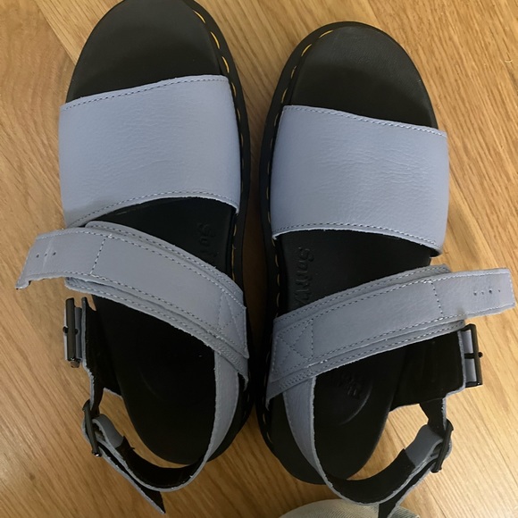 Worn once, super comfy just not my style! - Picture 3 of 5